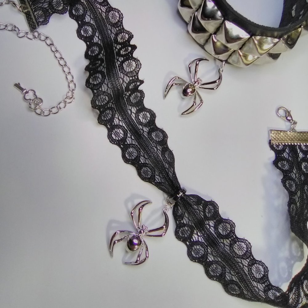 Gothic Black Lace Spider Choker & Studded Spider Bracelet Set